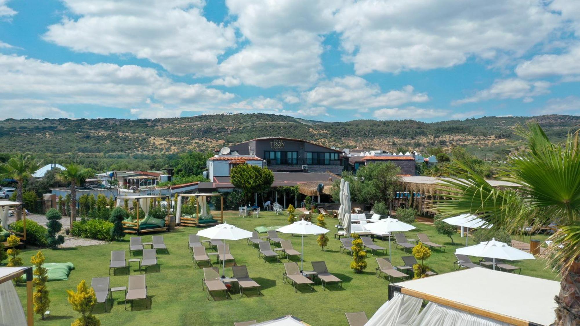 Assos Troy Beach Hotel Esterno foto